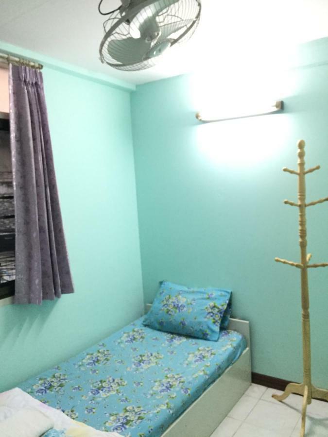 Nat 2 Guest House Bangkok Exterior foto